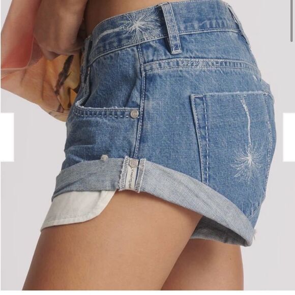 NWT One Teaspoon Bandits Malibu Palm Print Denim Shorts in Ocean size 30 - Picture 1 of 8